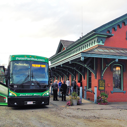 green-mountain-bus
